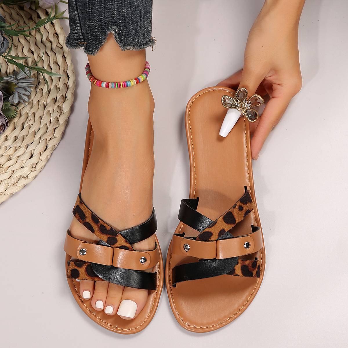 SANDALIAS DE LEOPARDO VERANO