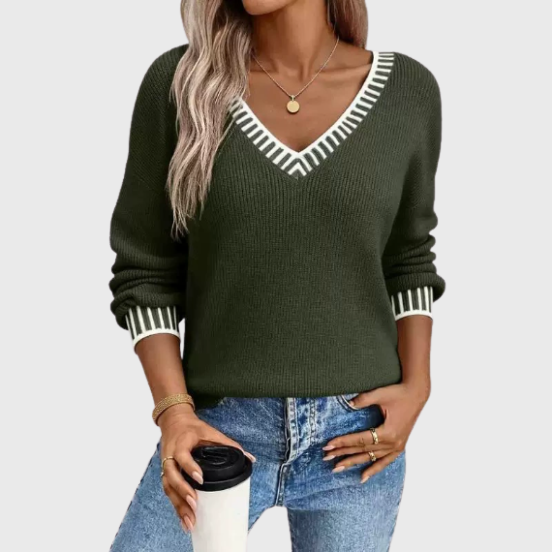 Mara | Sweater Suave con Escote Corazón