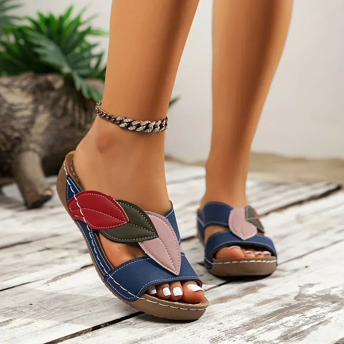 SANDALIAS SLIP-ON AMBAR™