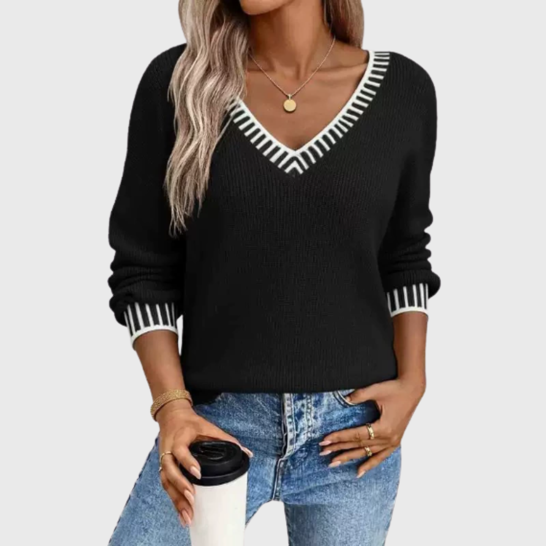 Mara | Sweater Suave con Escote Corazón