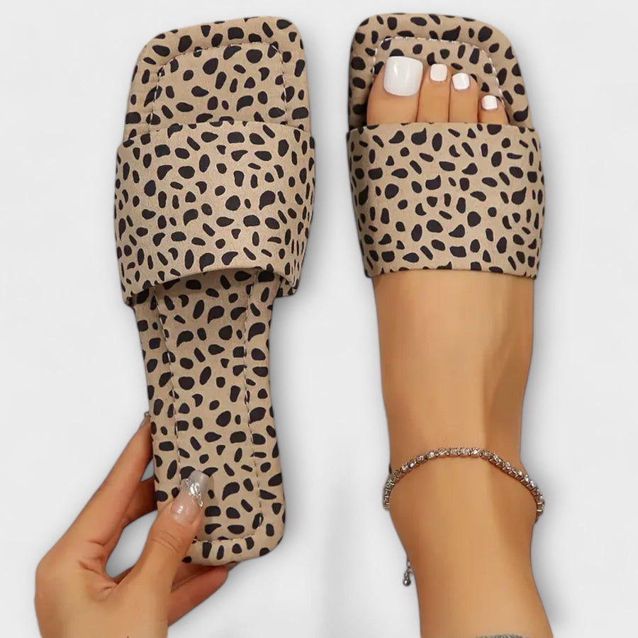 MOCASINES PLANOS ESTAMPADO LEOPARDO