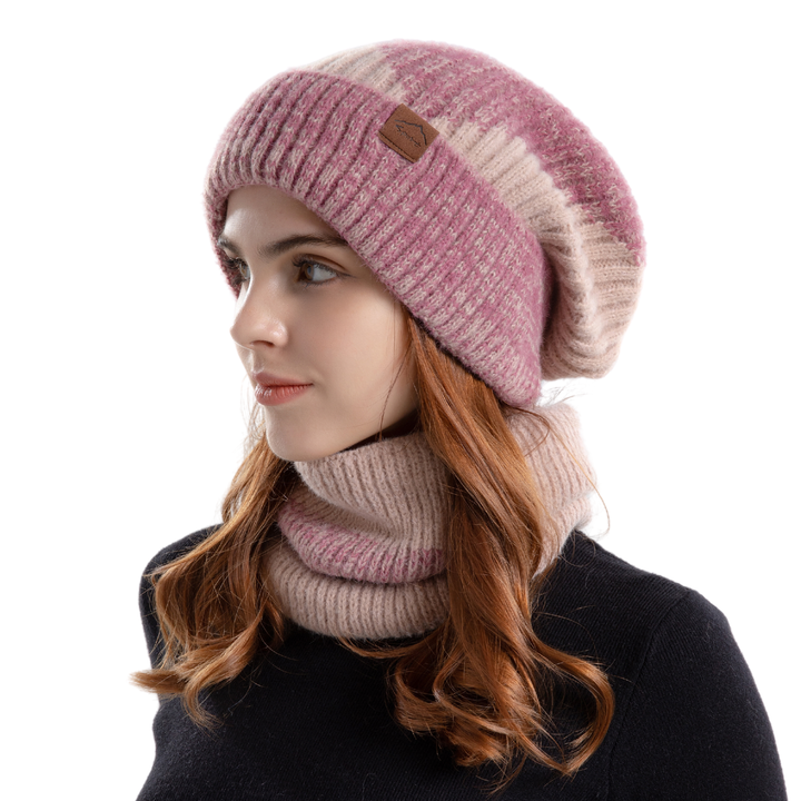 Nina | Gorro y Cuello Tejido en Conjunto