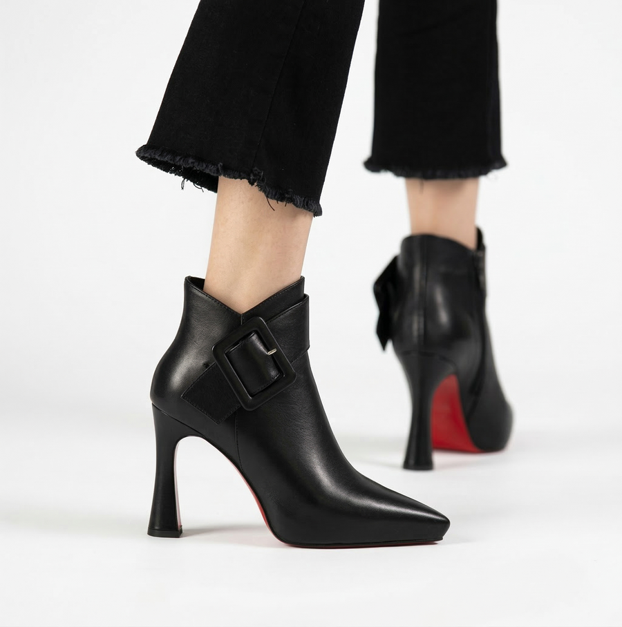 Constança | Botines de Tacón Alto con Hebilla