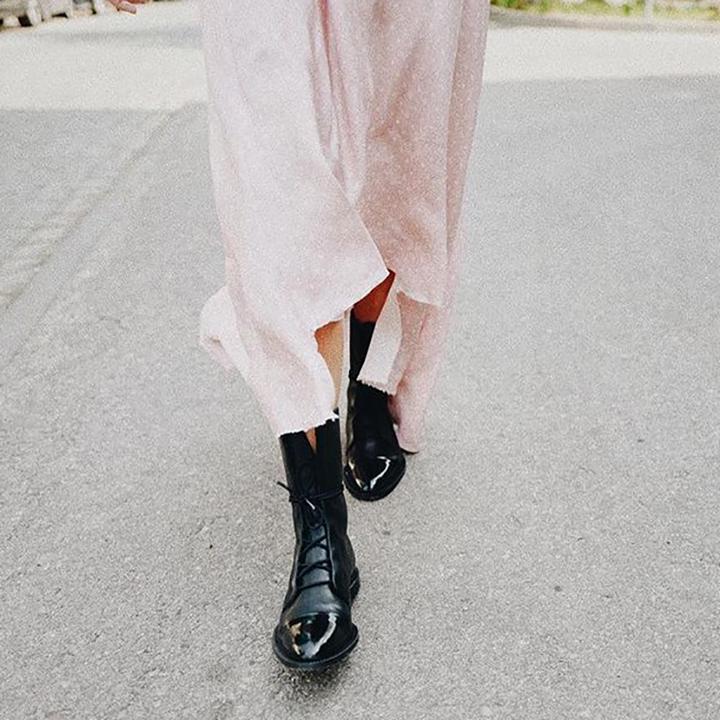 Harper | Botines con Cordones y Punta Redondeada
