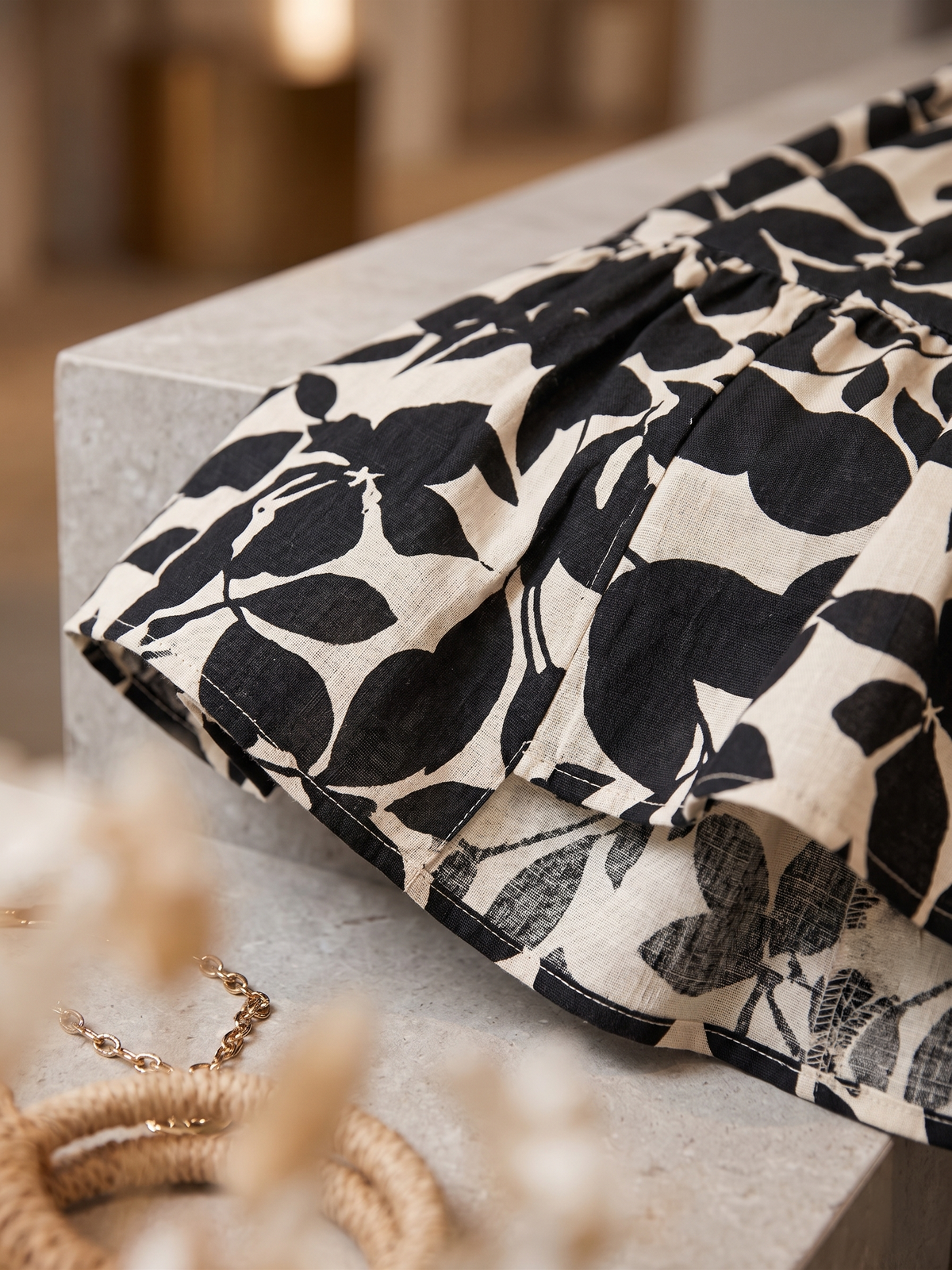 Ropa Tasha — fluida, estampado floral