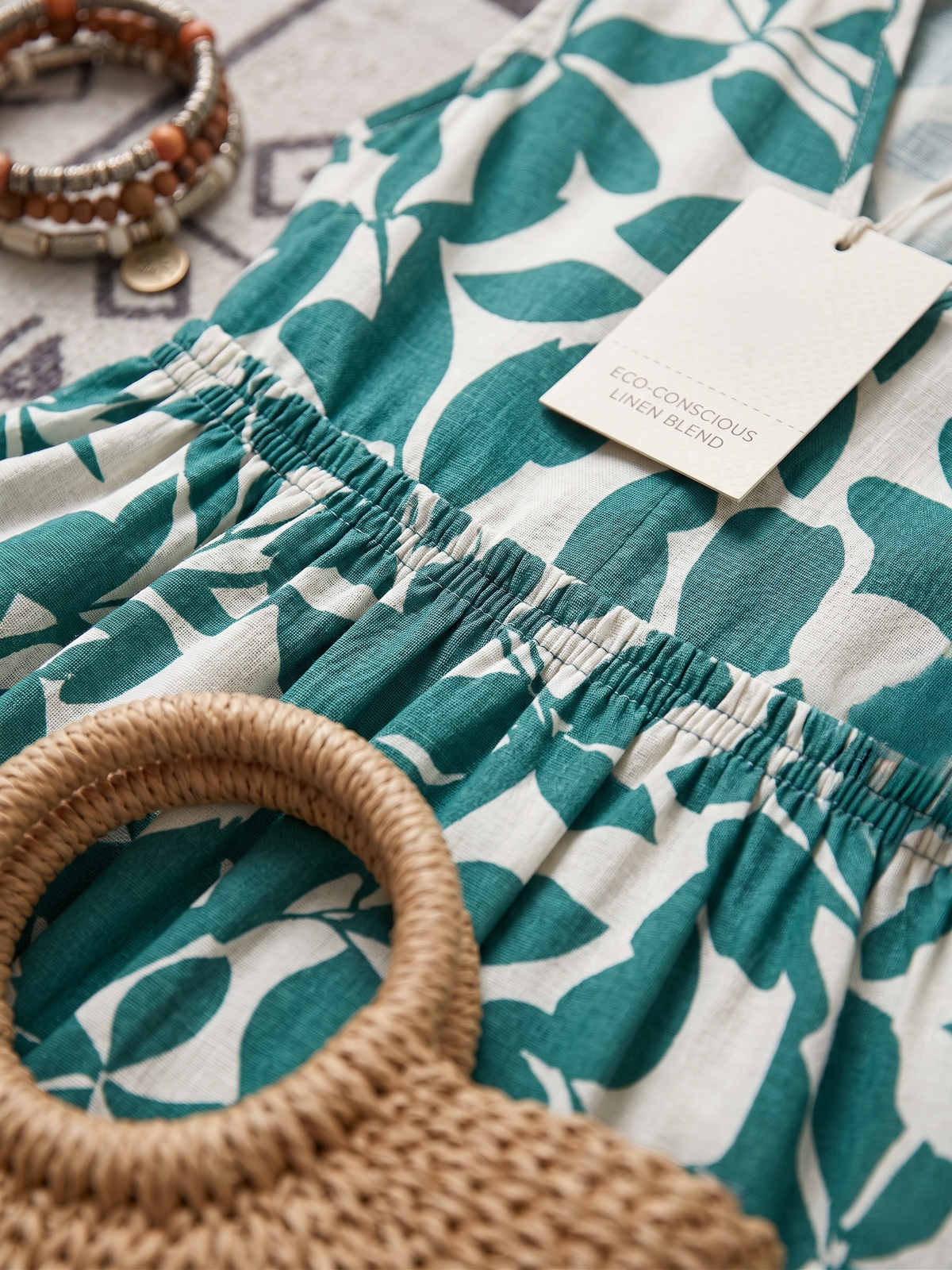 Ropa Tasha — fluida, estampado floral