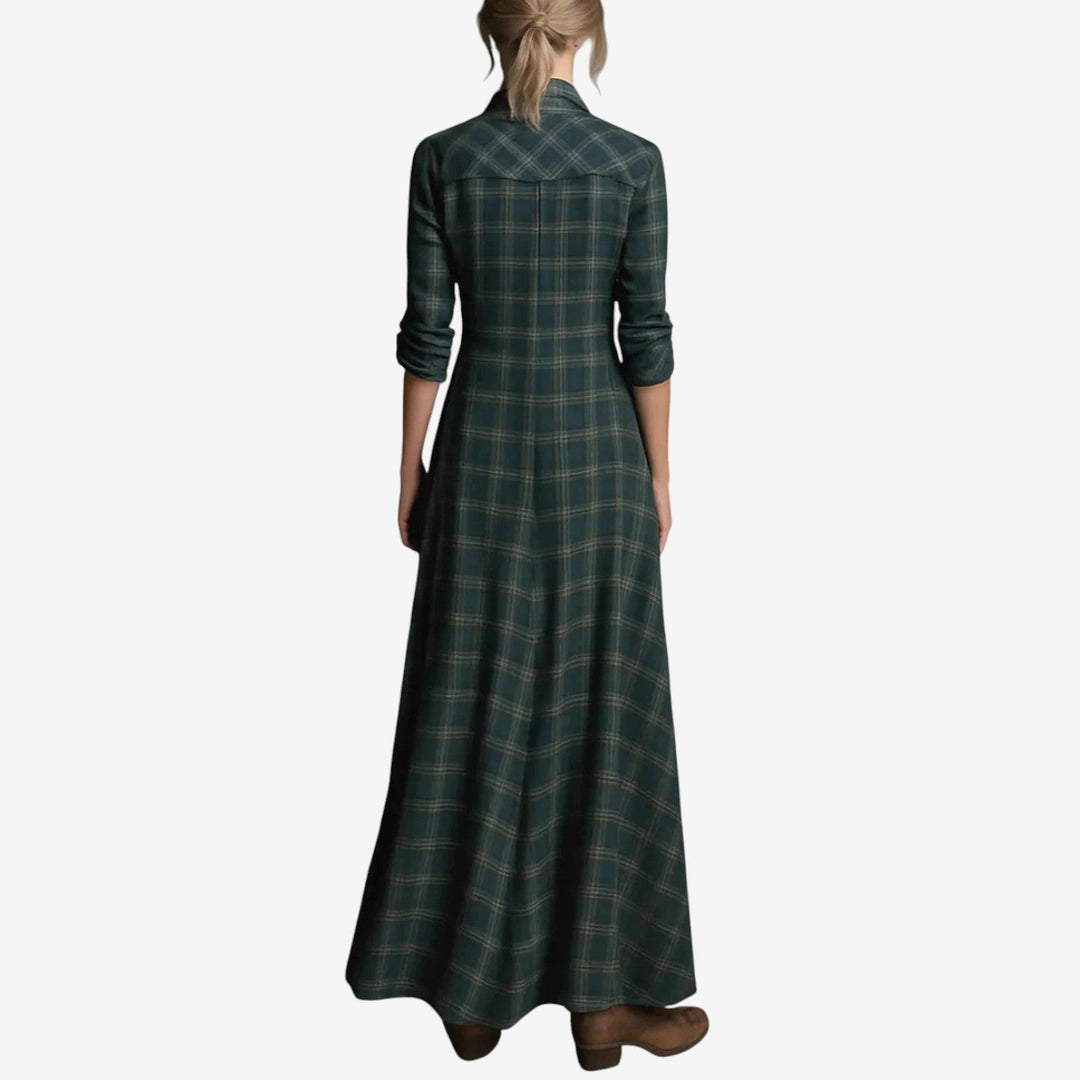 Carisse - Vestido Minimalista con Cuello Elegante
