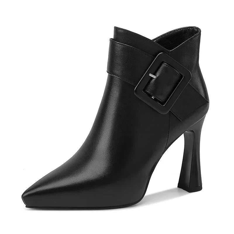 Constança | Botines de Tacón Alto con Hebilla