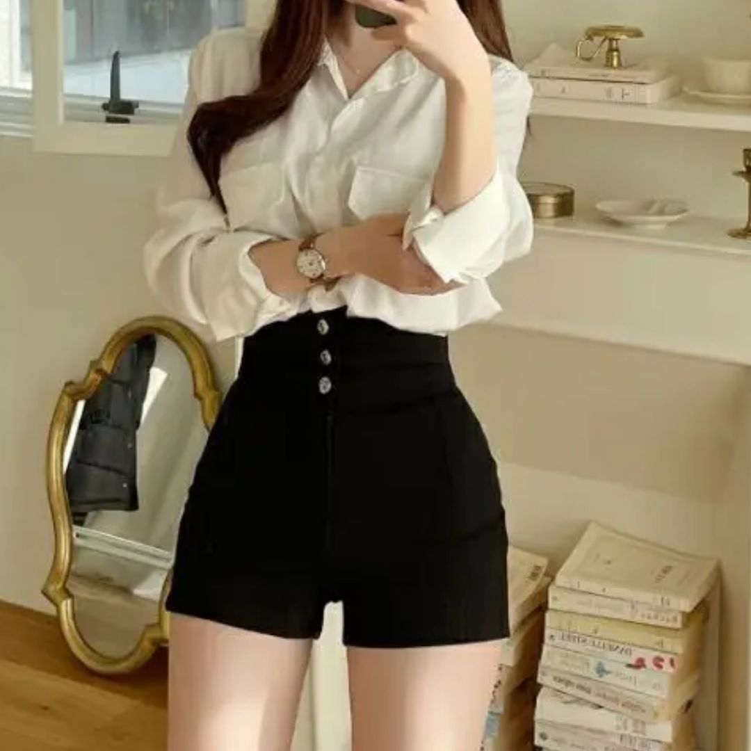 Pantalón Corto Crudo con Doble Botón