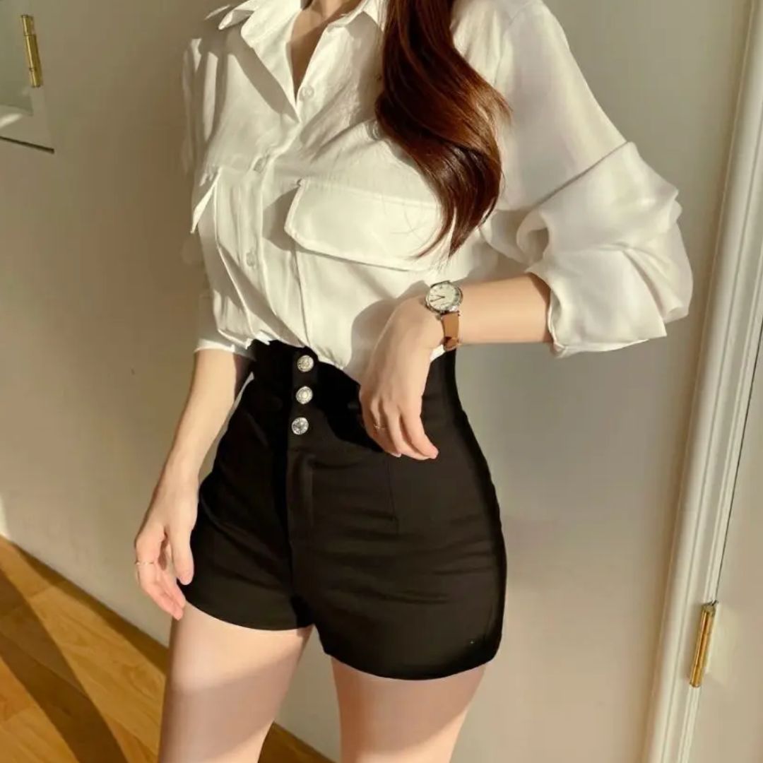Pantalón Corto Crudo con Doble Botón