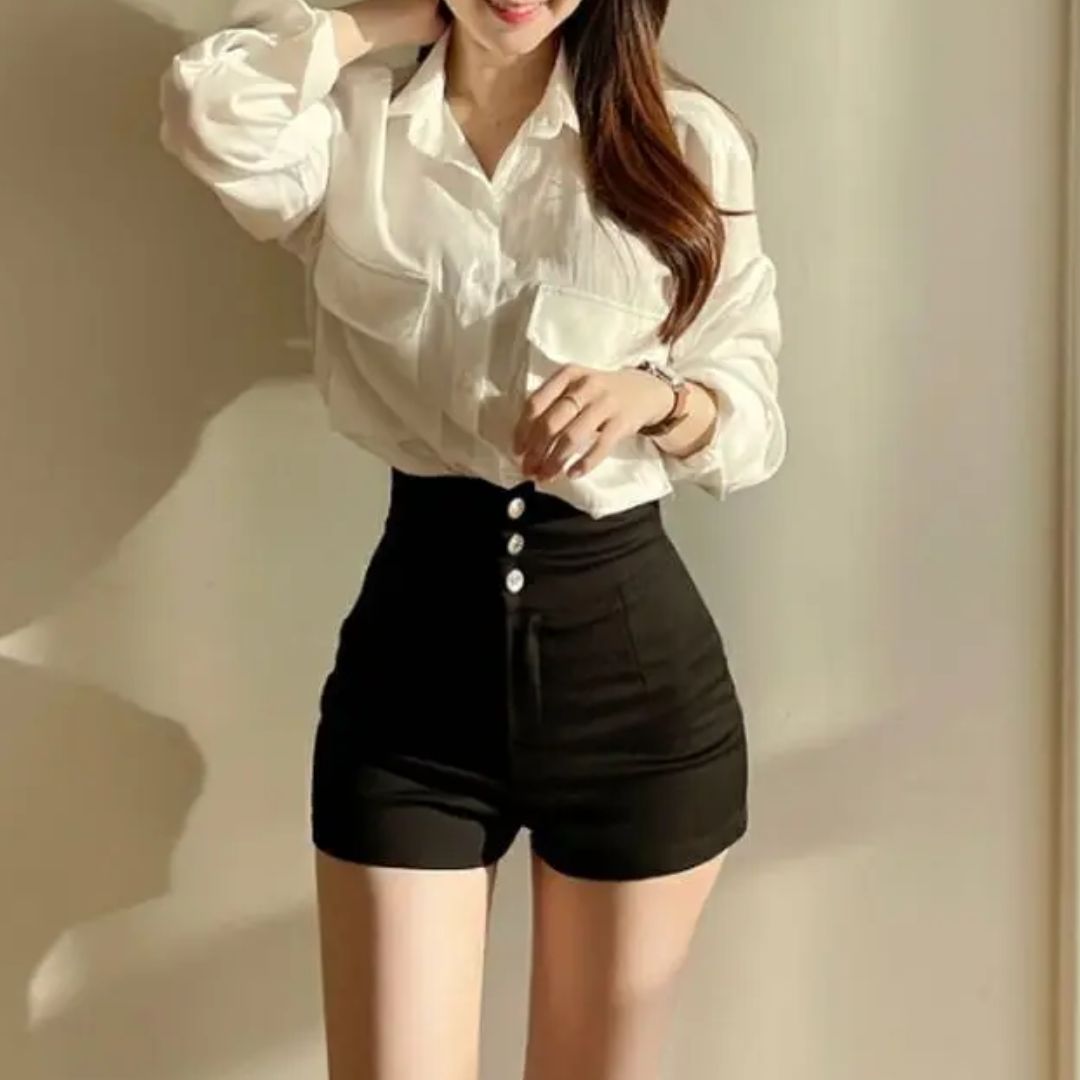 Pantalón Corto Crudo con Doble Botón