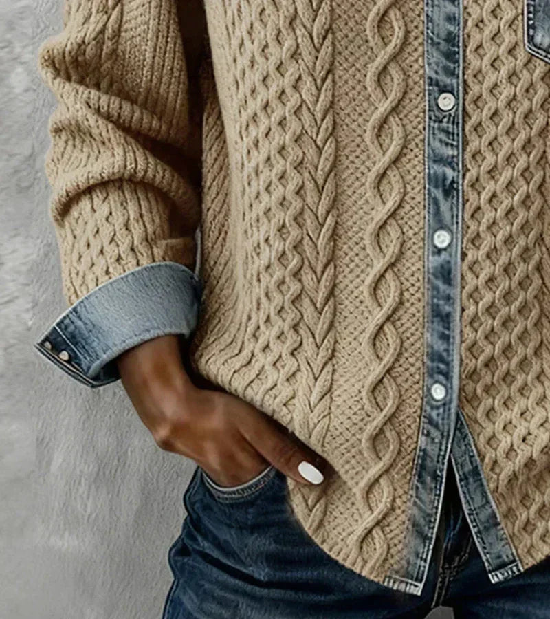AMBRA - Sweater Estilo Patchwork con Detalles Denim