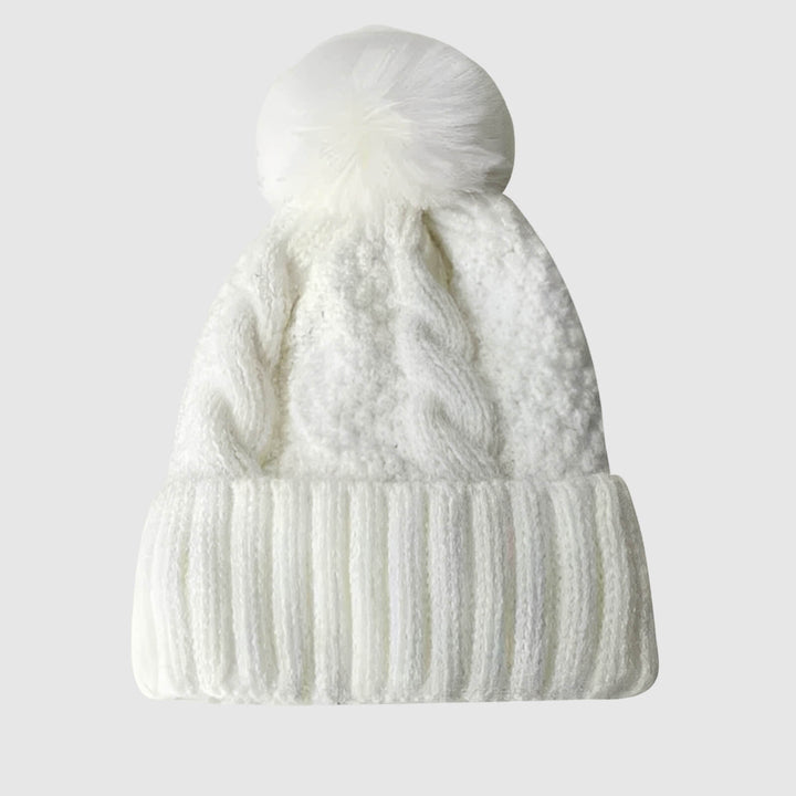 Sofia | Gorro de Punto Trenzado con Pompón