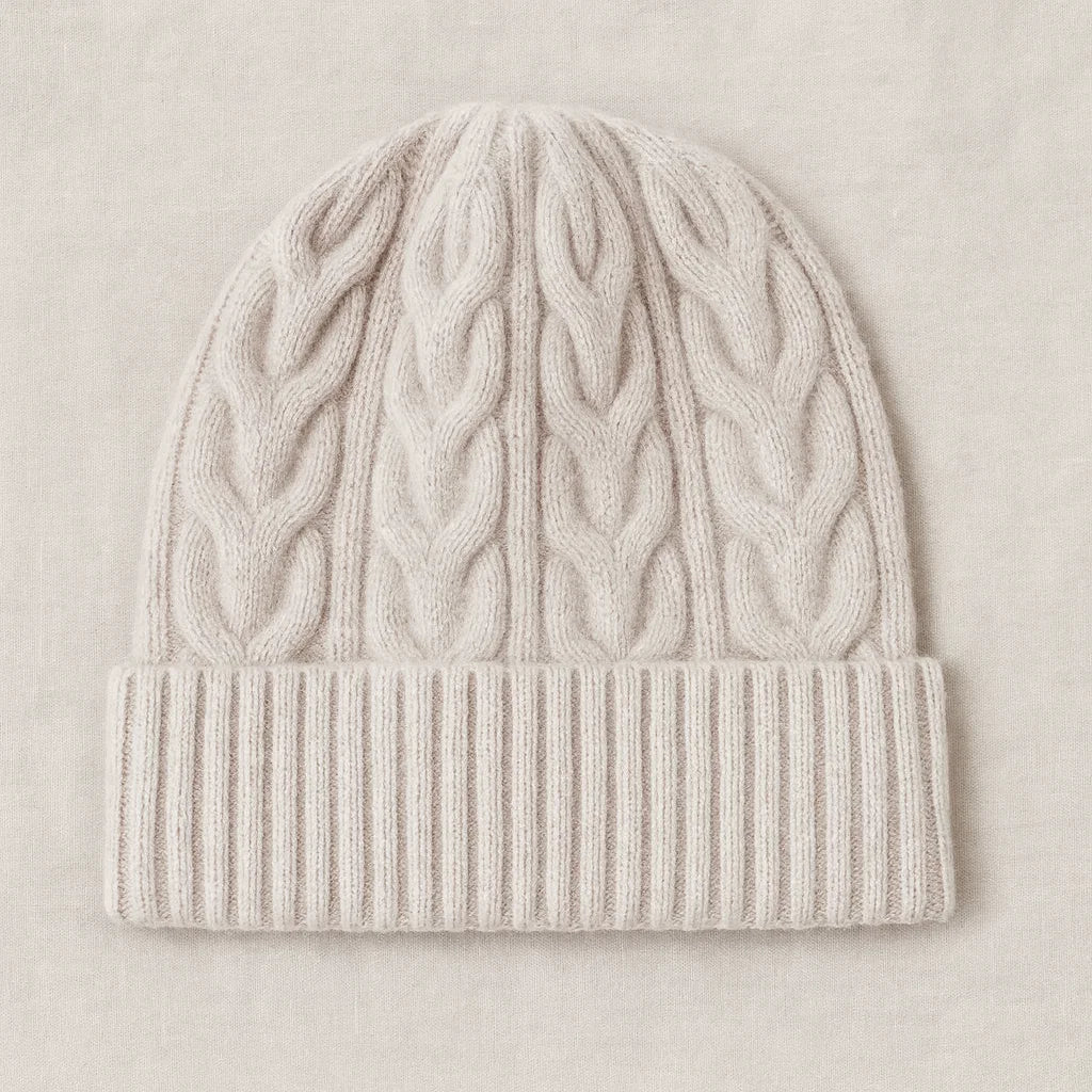 Lana | Gorro de Lana con Trenzas