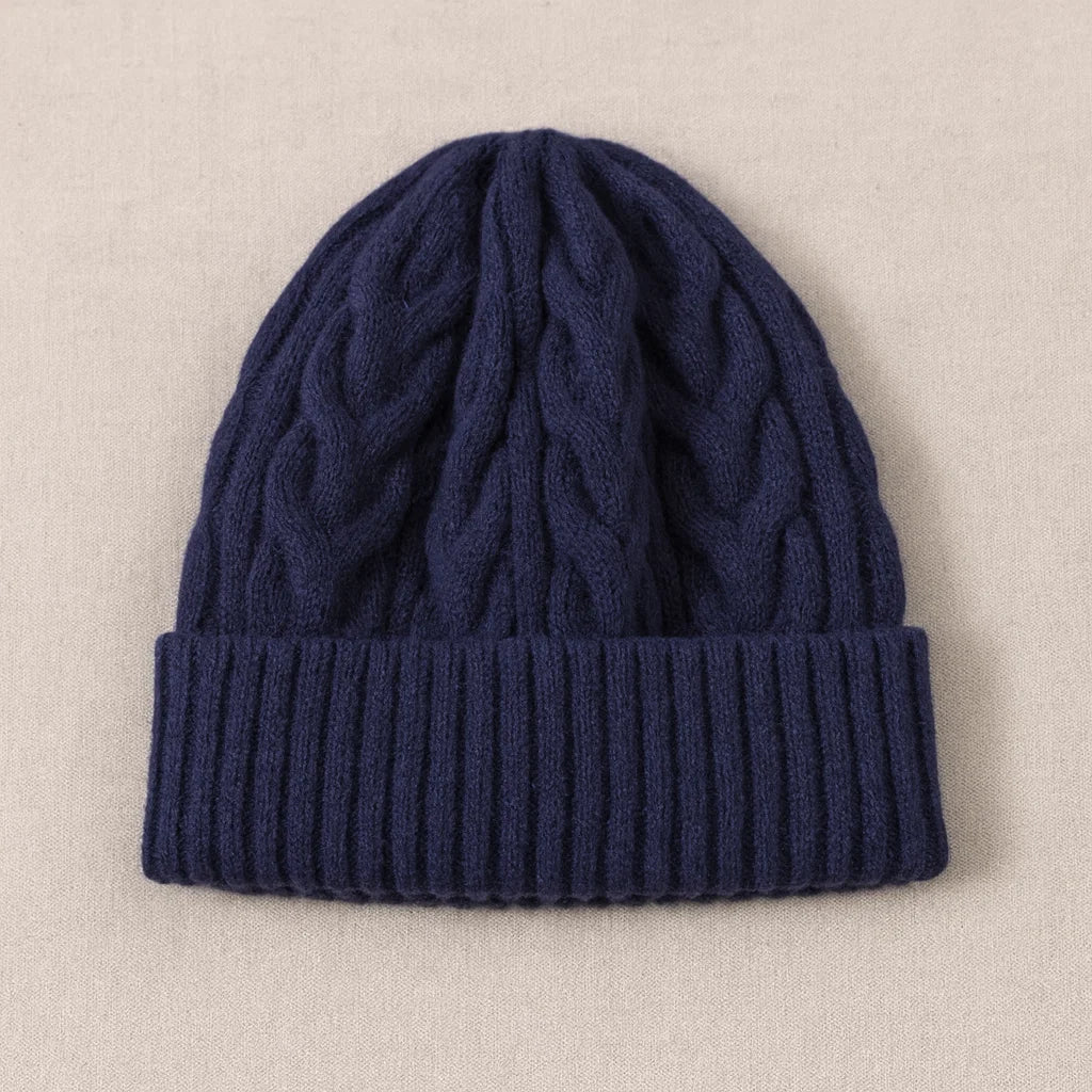 Lana | Gorro de Lana con Trenzas